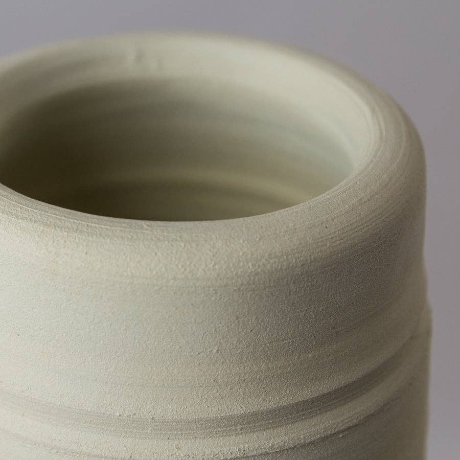 Flat Pitcher