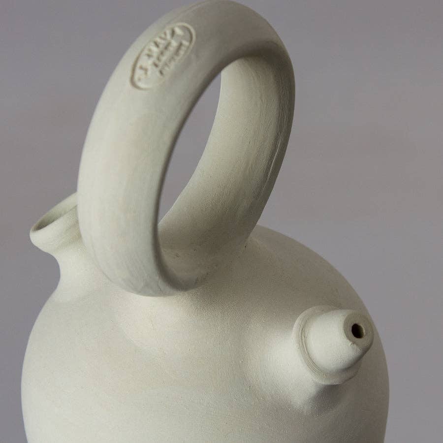 Radere Jug