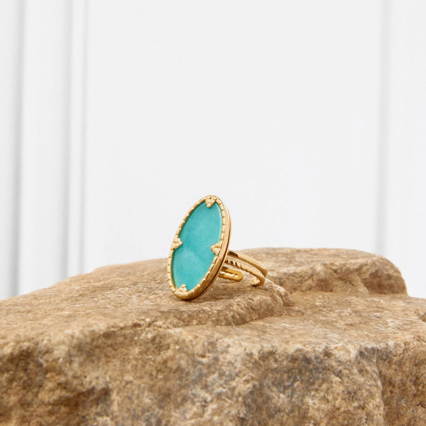 Anillo con una piedra - Nora