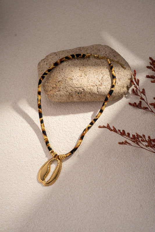Collar