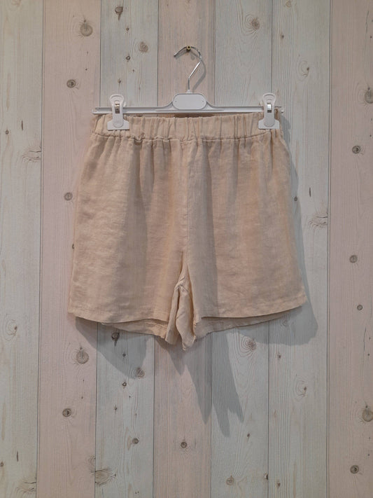Pantalón corto