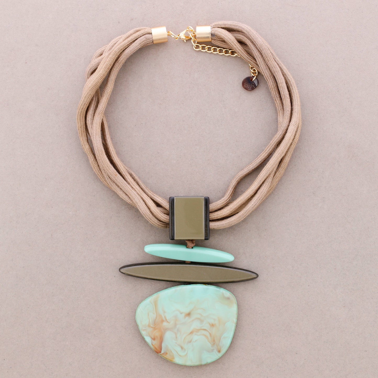 Collar